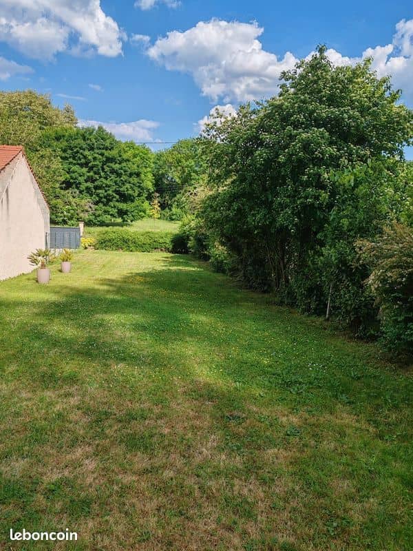 Terrain - Terrain à bâtir de 351 m² à CORBEIL-ESSONNES (91) à CORBEIL-ESSONNES (91), prix 135 000 €