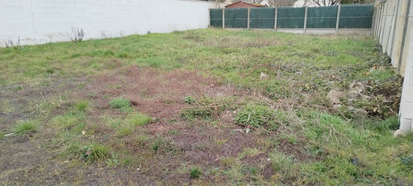 Terrain - Terrain à bâtir de 672 m² à MONTLIGNON (95) à MONTLIGNON (95), prix 259 000 €