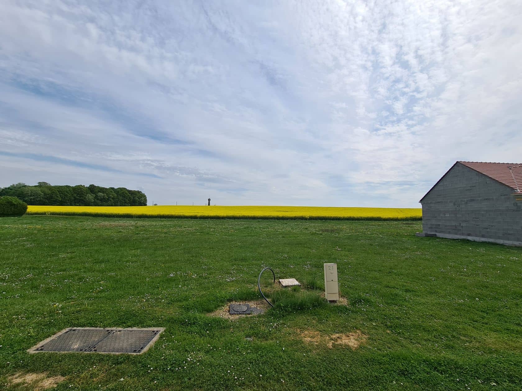 Terrain - Terrain à bâtir de 421 m² à PRESLES-EN-BRIE (77) à PRESLES-EN-BRIE (77), prix 160 000 €