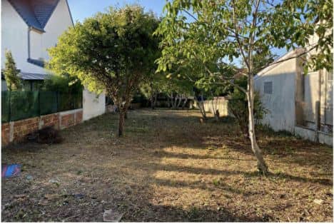 Terrain - Terrain à bâtir de 616 m² à SARTROUVILLE (78) à 33 AV DE BALZAC (78), prix 620 000 €