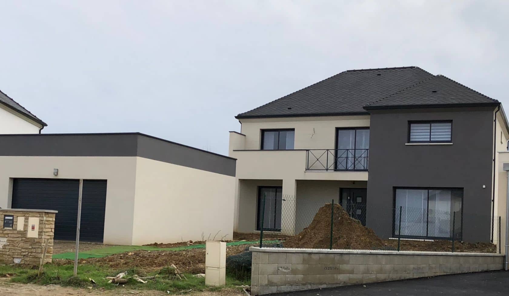 Maison neuve - Maison 160 m² avec terrain à MONTESSON (78) à MONTESSON (78), prix 300 000 €